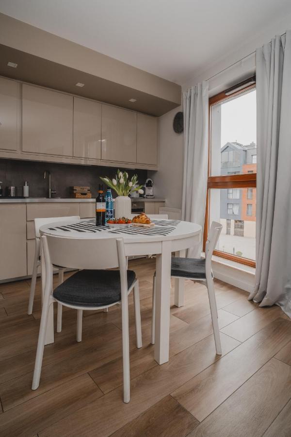 Totu Home Waterlane Island Apartments Gdańsk Kültér fotó