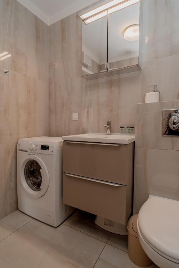 Totu Home Waterlane Island Apartments Gdańsk Kültér fotó