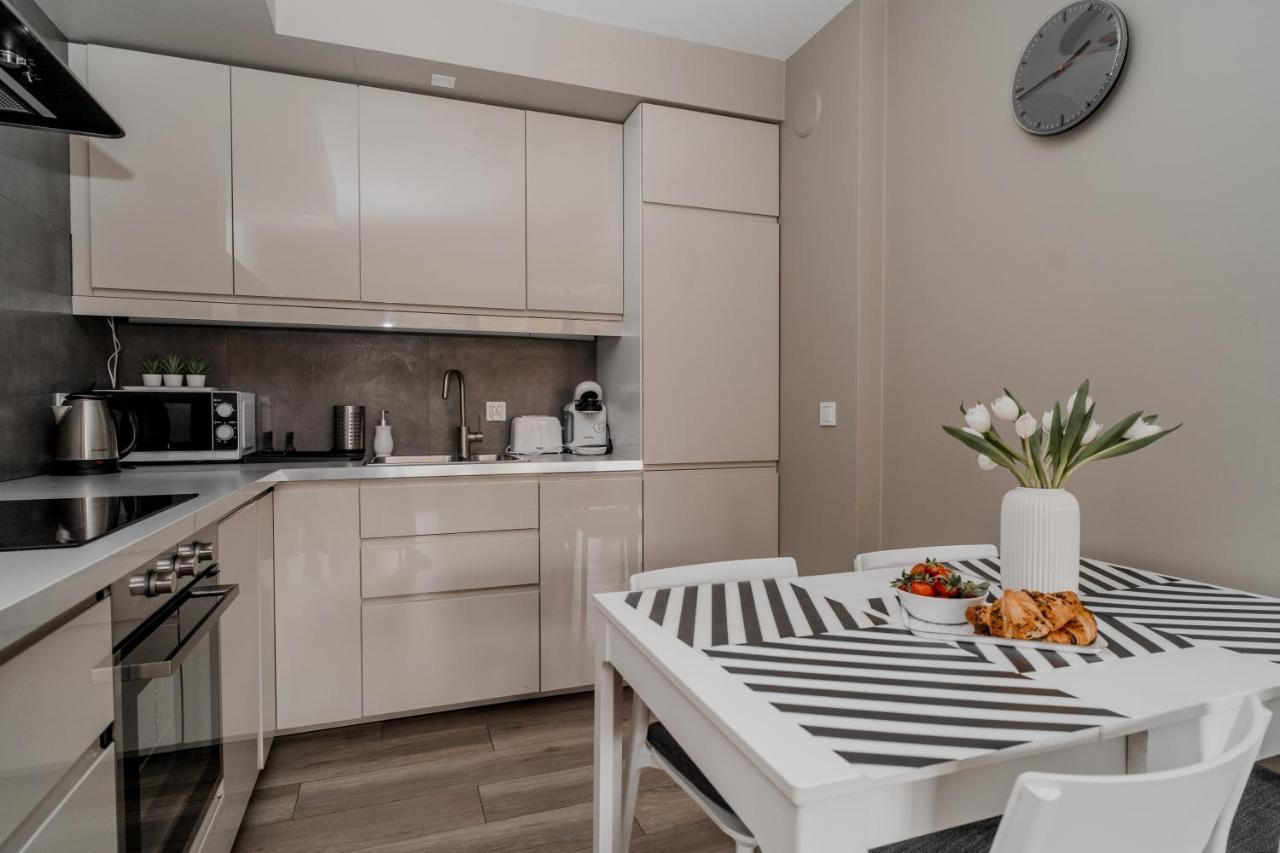 Totu Home Waterlane Island Apartments Gdańsk Kültér fotó